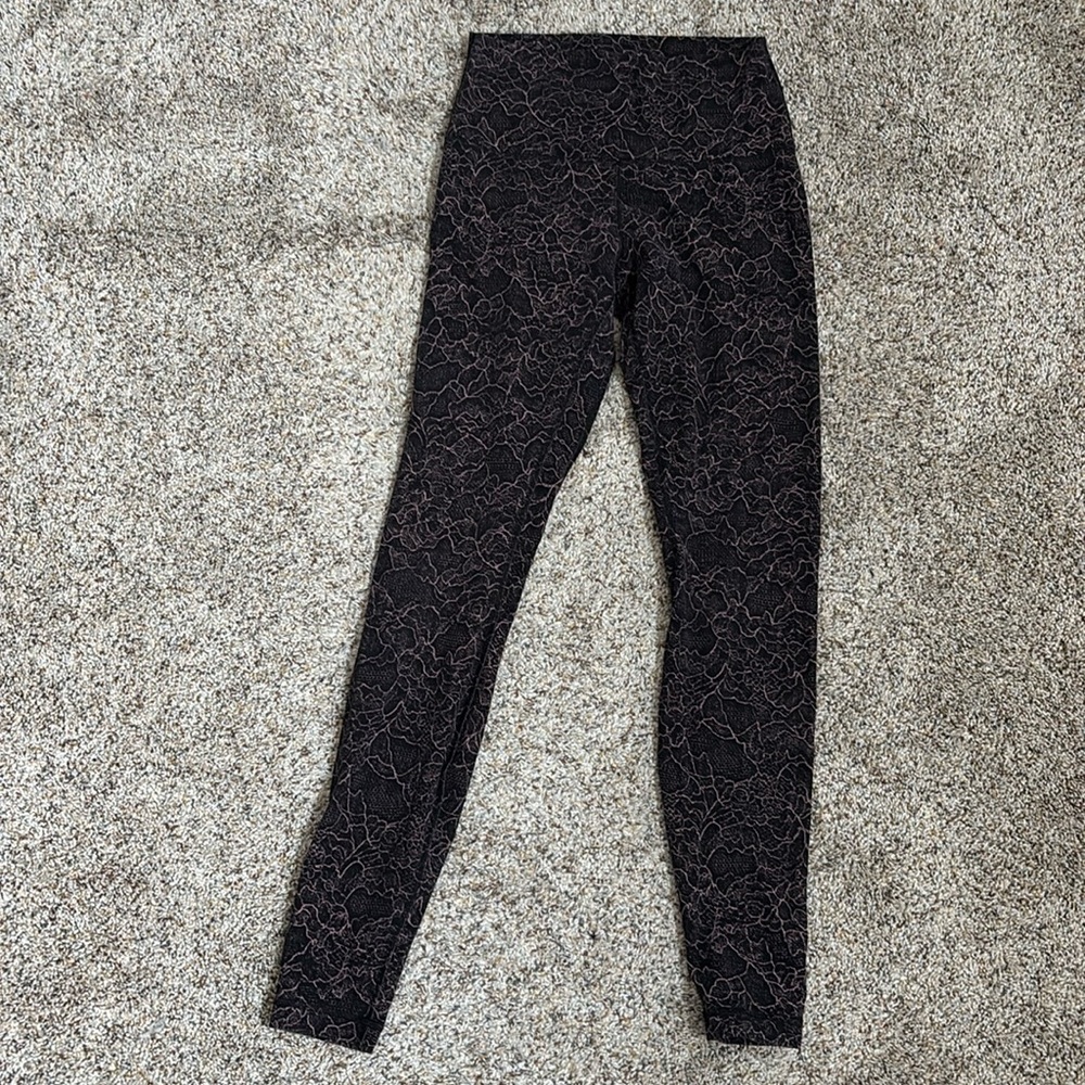 Lululemon Align 28in black and purple